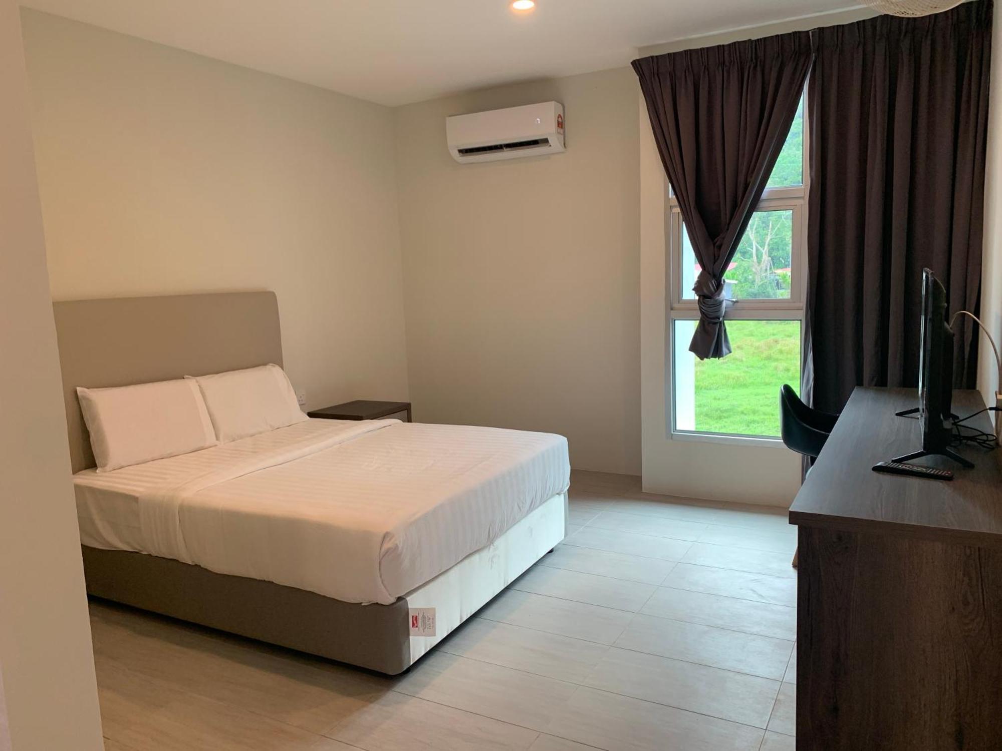 The Sassy House Hostel Pantai Cenang  Exterior photo